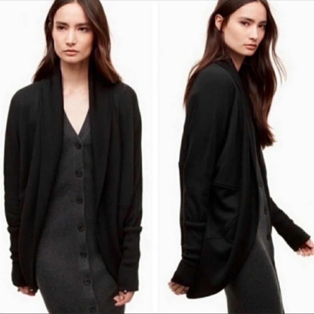 Aritzia Wilfred Diderot cocoon cardigan sweater black  Sz XS